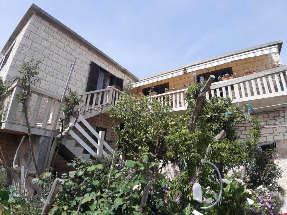 Apartmani Luce 苏曼婷 外观 照片